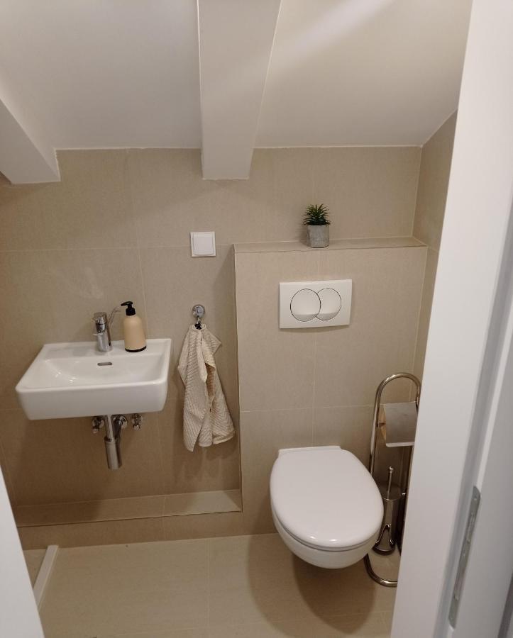 Apartment Lucija With Sea View Dubrovnik Exterior foto