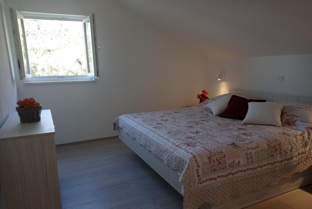 Apartment Lucija With Sea View Dubrovnik Exterior foto